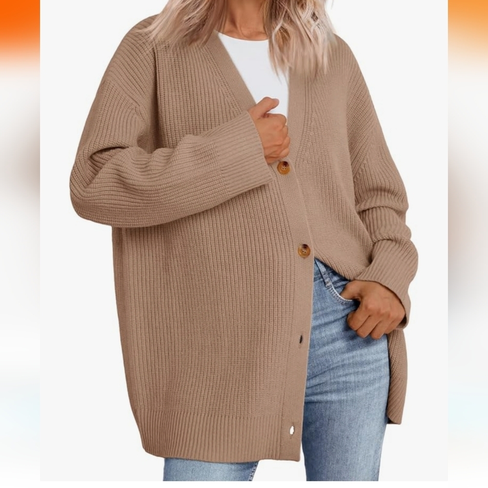 Lillusory oversized v-neck cardigan button up sweater size medium PTP 25 L28 in